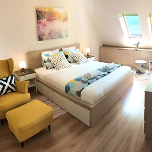 דירה Unique Luxurious Jacuzzi Penthouse Duplex In Center! 2 Baths! Free Parking!, סופיה
