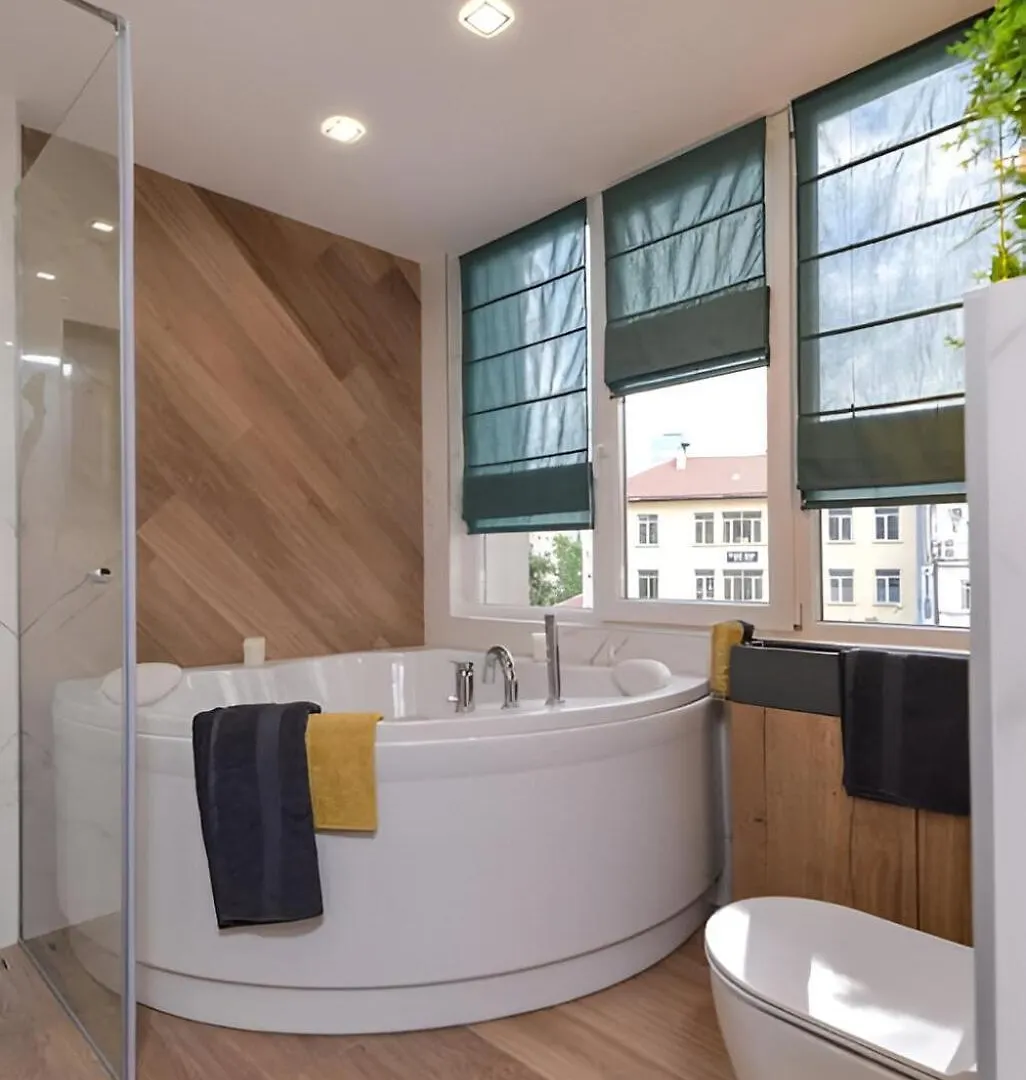 Urban Eden - Lux & Style, 2-Bedroom, 2-Bathroom Sofía 0*,  Bulgaria